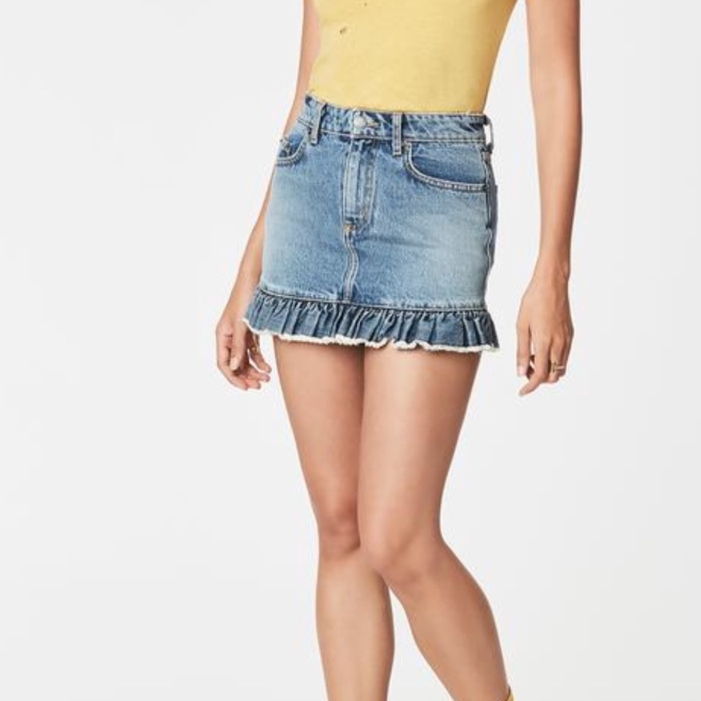 Carmar ruffle skirt